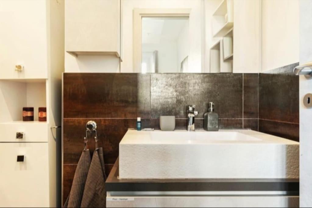 City Life Milan Apartment - Wi-Fi & Smart Tv Εξωτερικό φωτογραφία